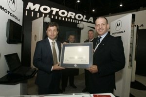 Motorola alcanza el millón de terminales TETRA vendidos en todo el mundo